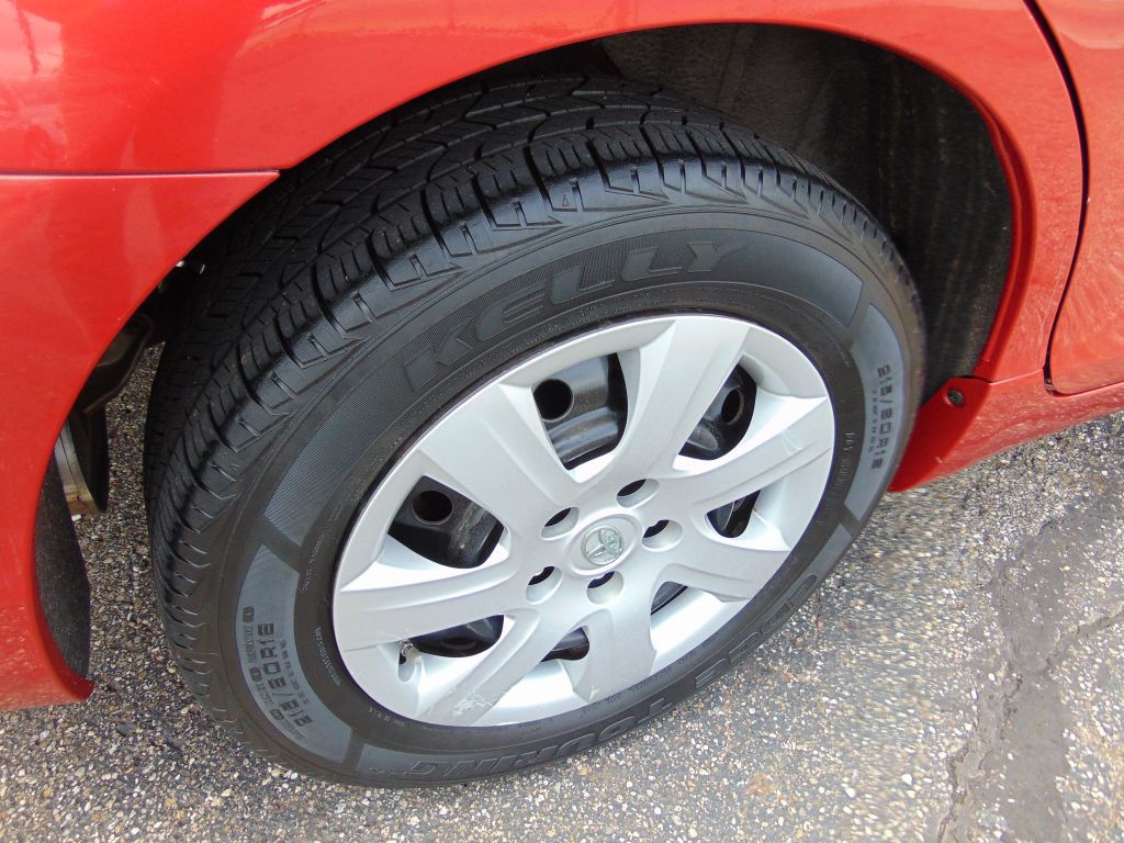 2010 Toyota Camry Image 30
