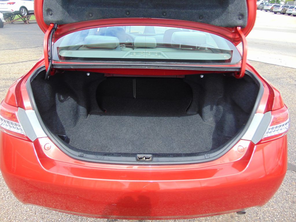 2010 Toyota Camry Image 36