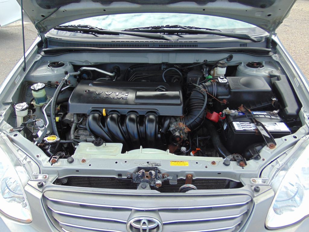2004 Toyota Corolla Image 32