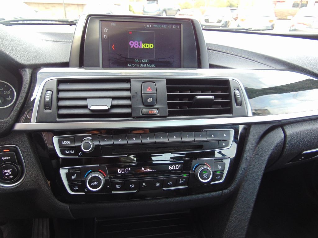 2018 BMW 3 Series Image 20