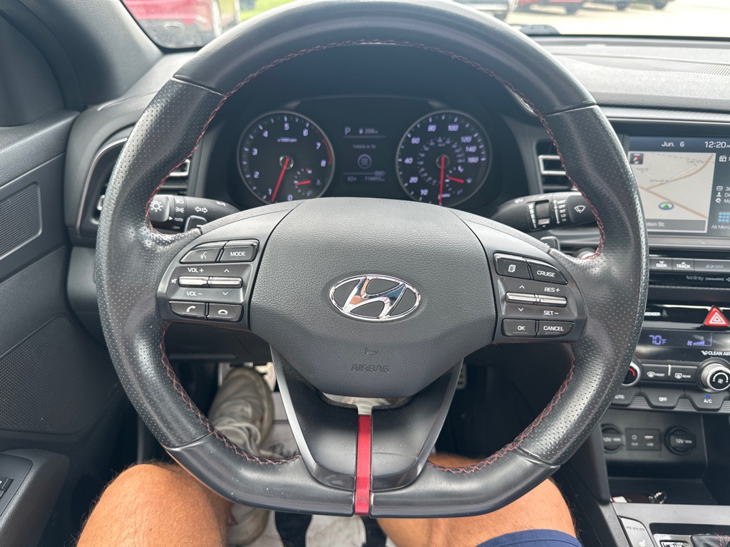 2020 Hyundai Elantra Image 11