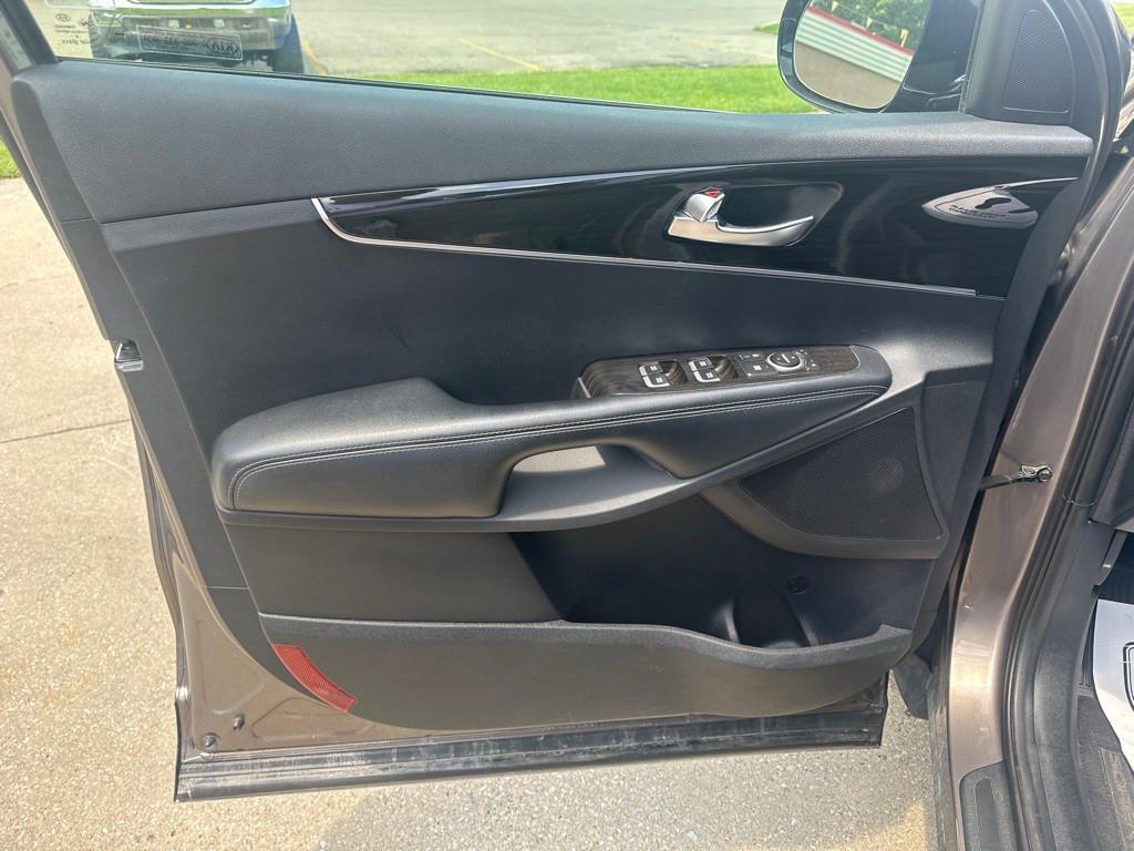 2019 Kia Sorento Image 8