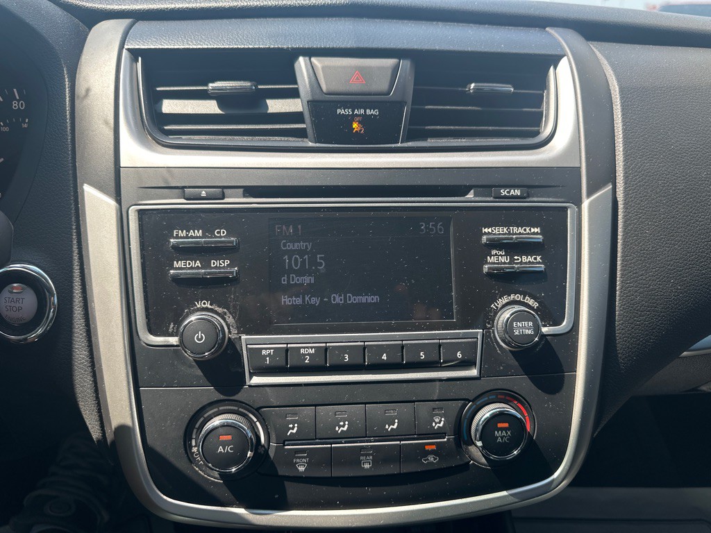 2017 Nissan Altima Image 11