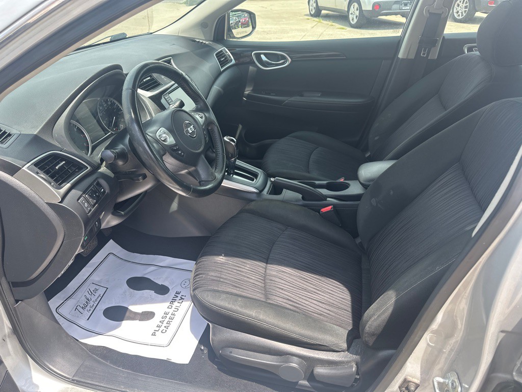 2019 Nissan Sentra Image 9