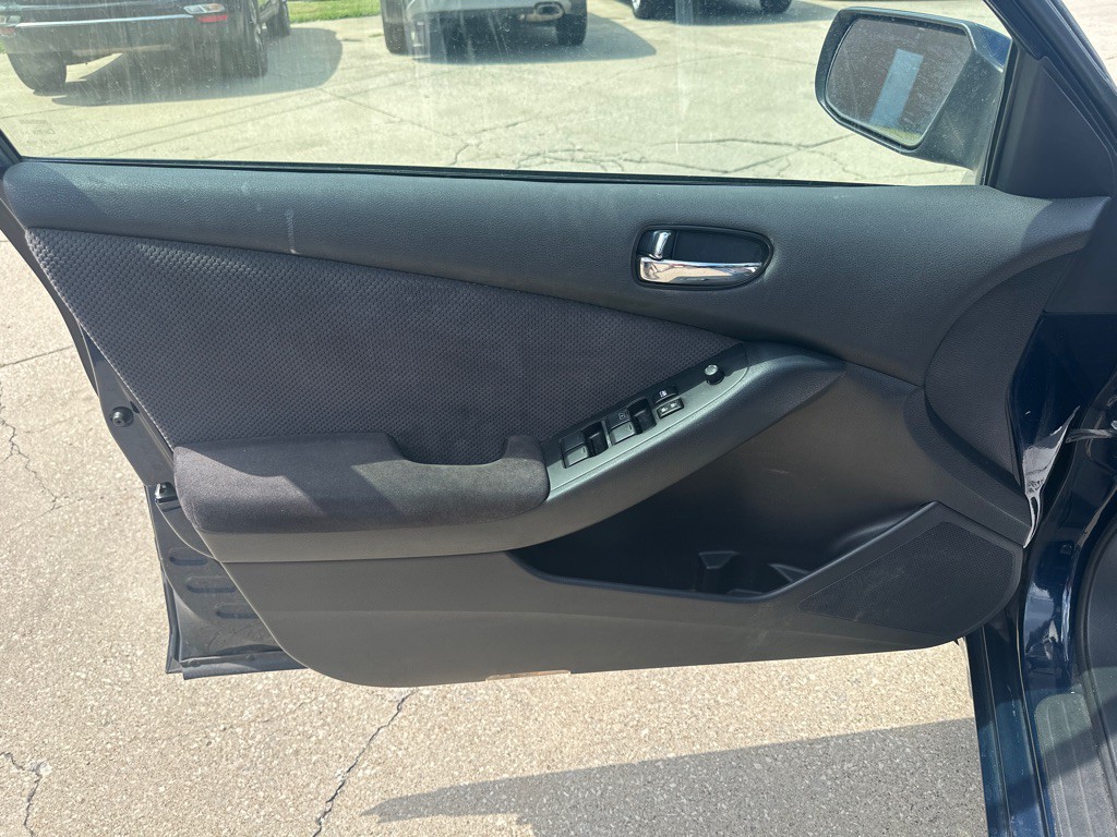 2008 Nissan Altima Image 8
