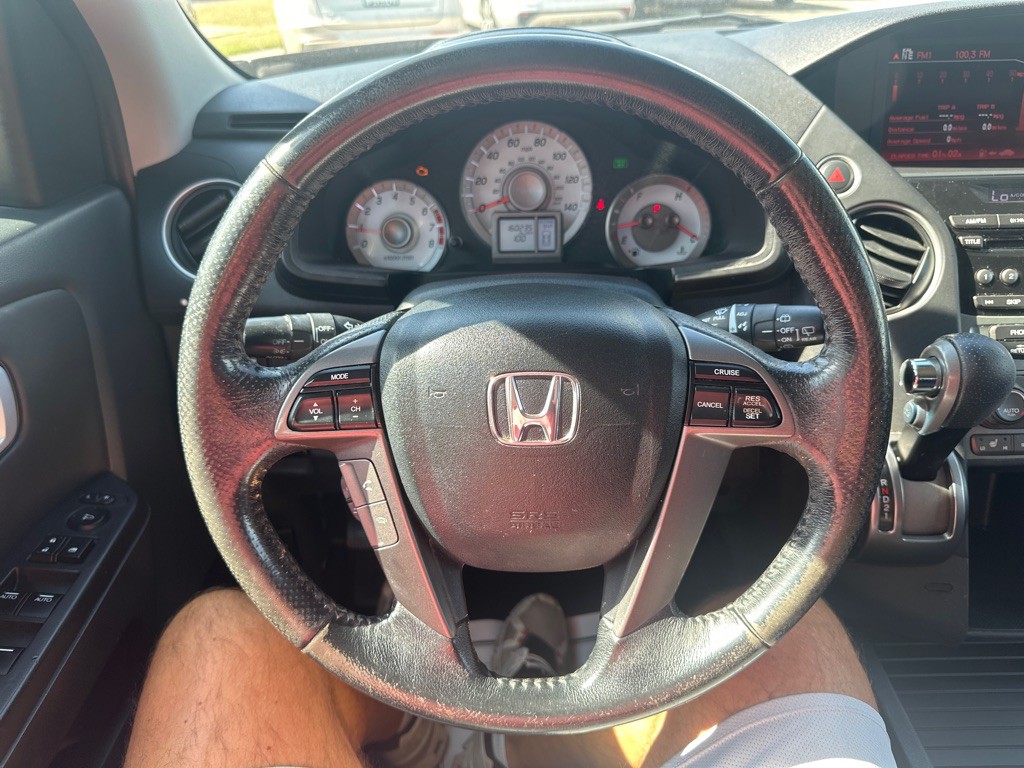 2015 Honda Pilot Image 11