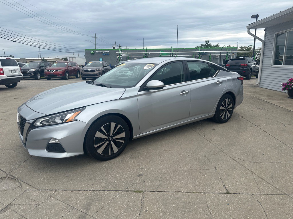 2022 Nissan Altima Image 4