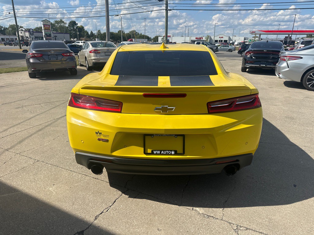 2018 Chevrolet Camaro Image 6