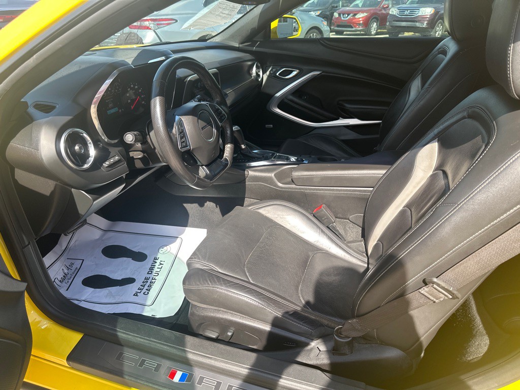 2018 Chevrolet Camaro Image 9