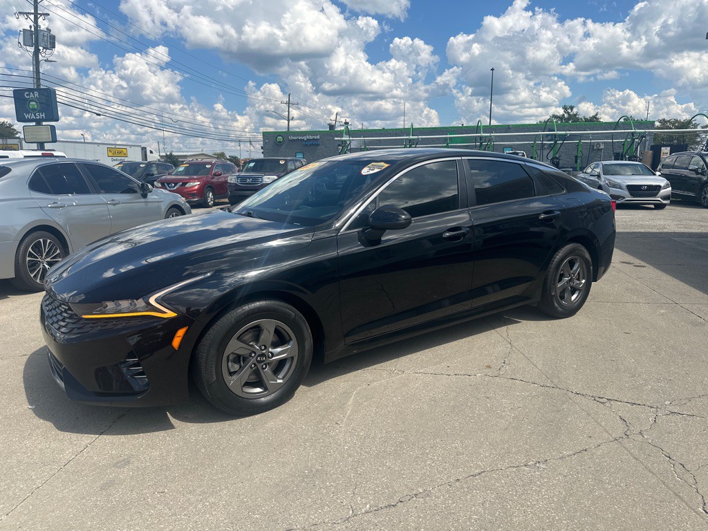 2021 Kia K5 Image 4