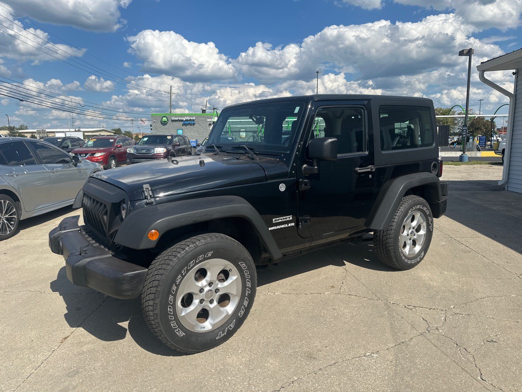 2012 Jeep Wrangler Image 4