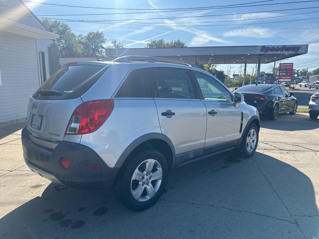 2014 Chevrolet Captiva Image 2