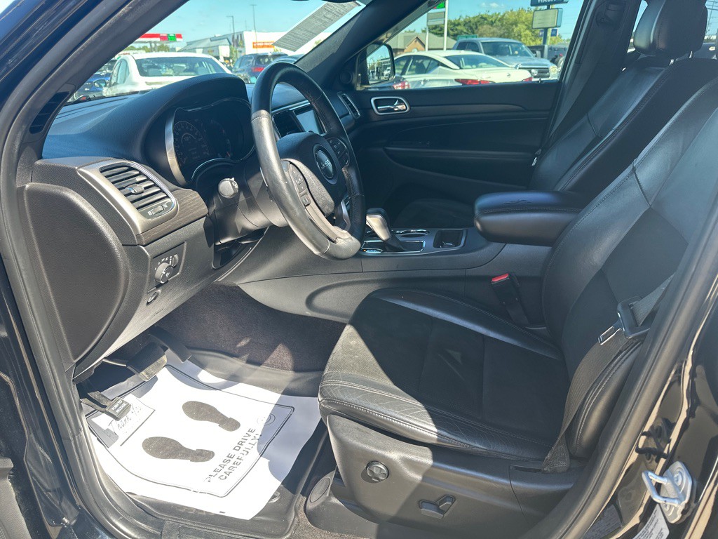 2017 Jeep Grand Cherokee Image 9