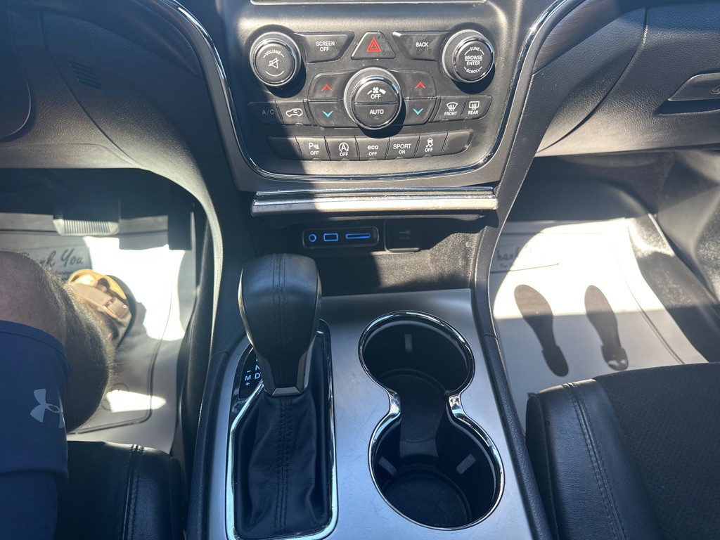 2017 Jeep Grand Cherokee Image 14