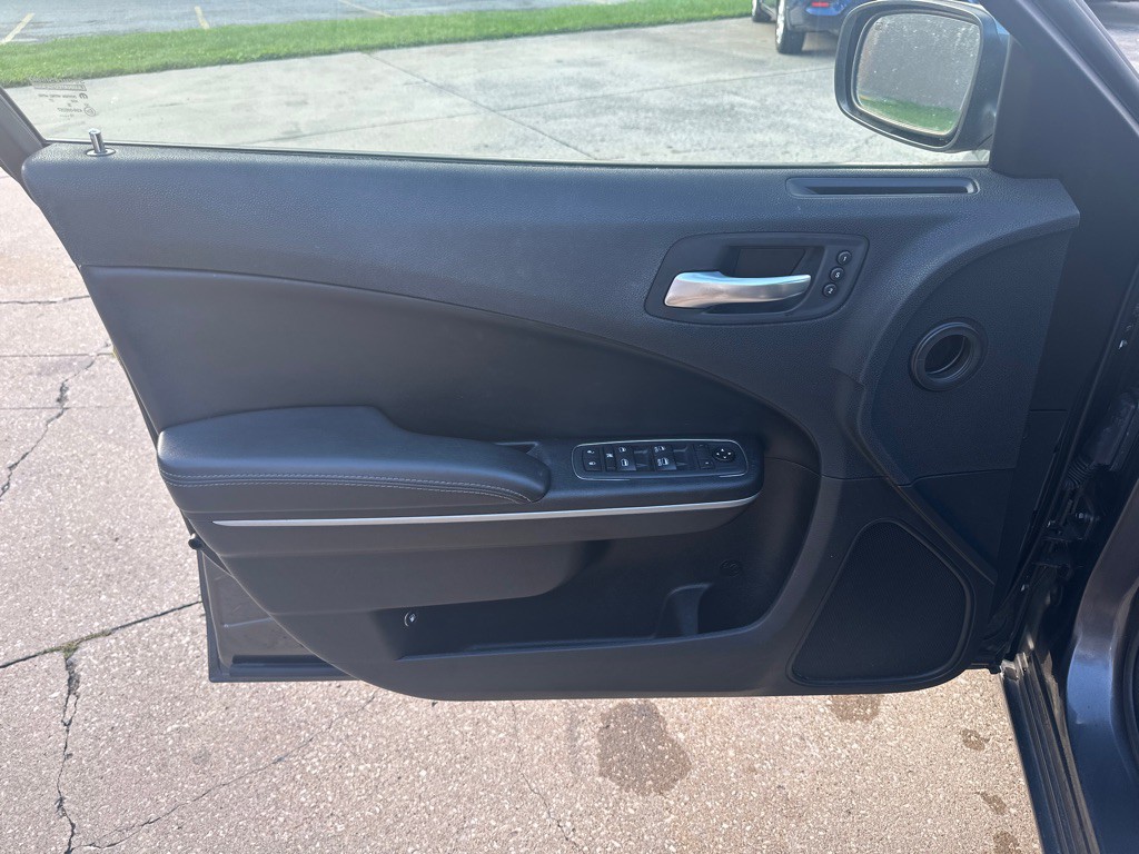 2019 Dodge Charger Image 8