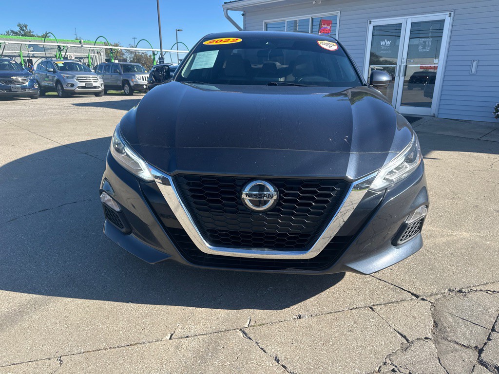 2022 Nissan Altima Image 5