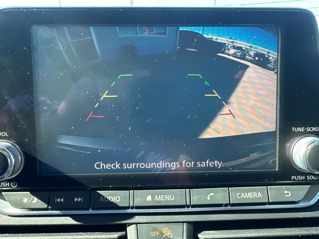 2022 Nissan Altima Image 13