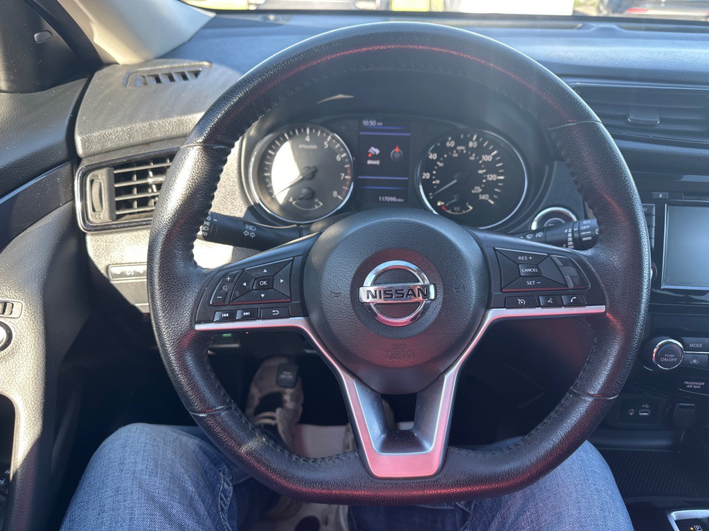 2020 Nissan Rogue Image 10