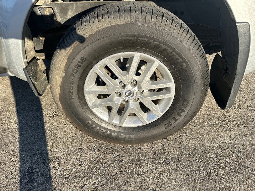 2019 Nissan Frontier Image 14