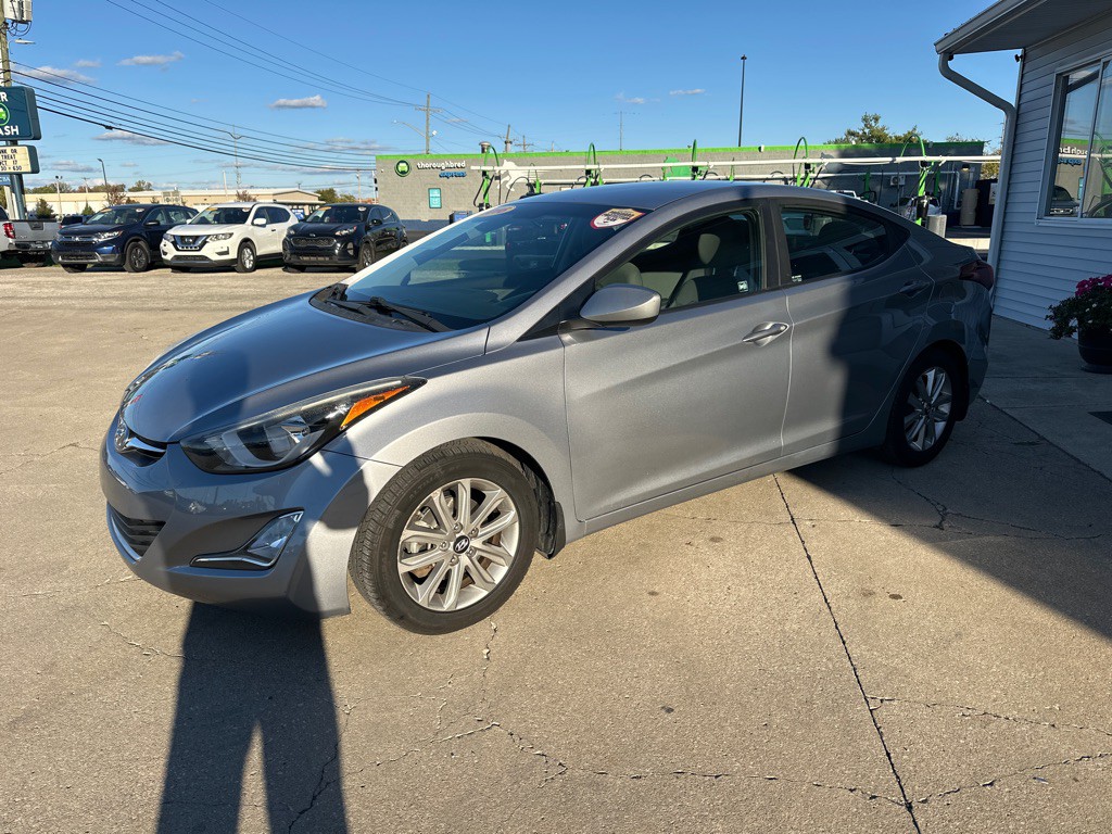 2016 Hyundai Elantra Image 4