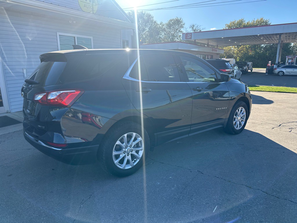 2020 Chevrolet Equinox Image 2