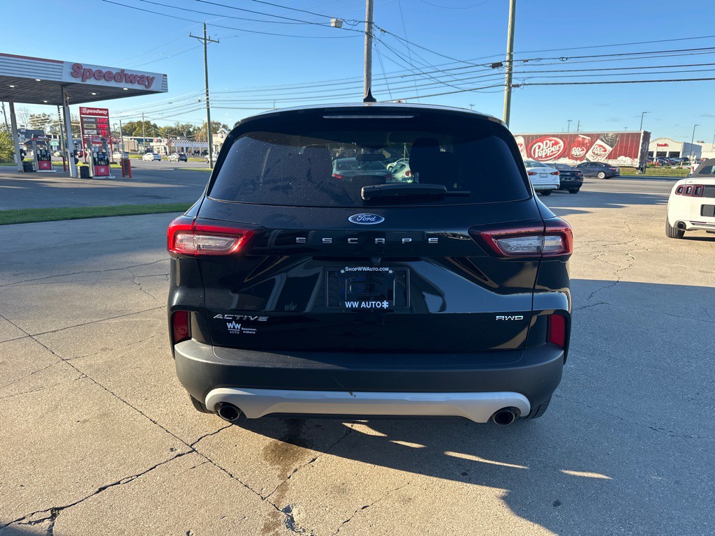 2023 Ford Escape Image 6