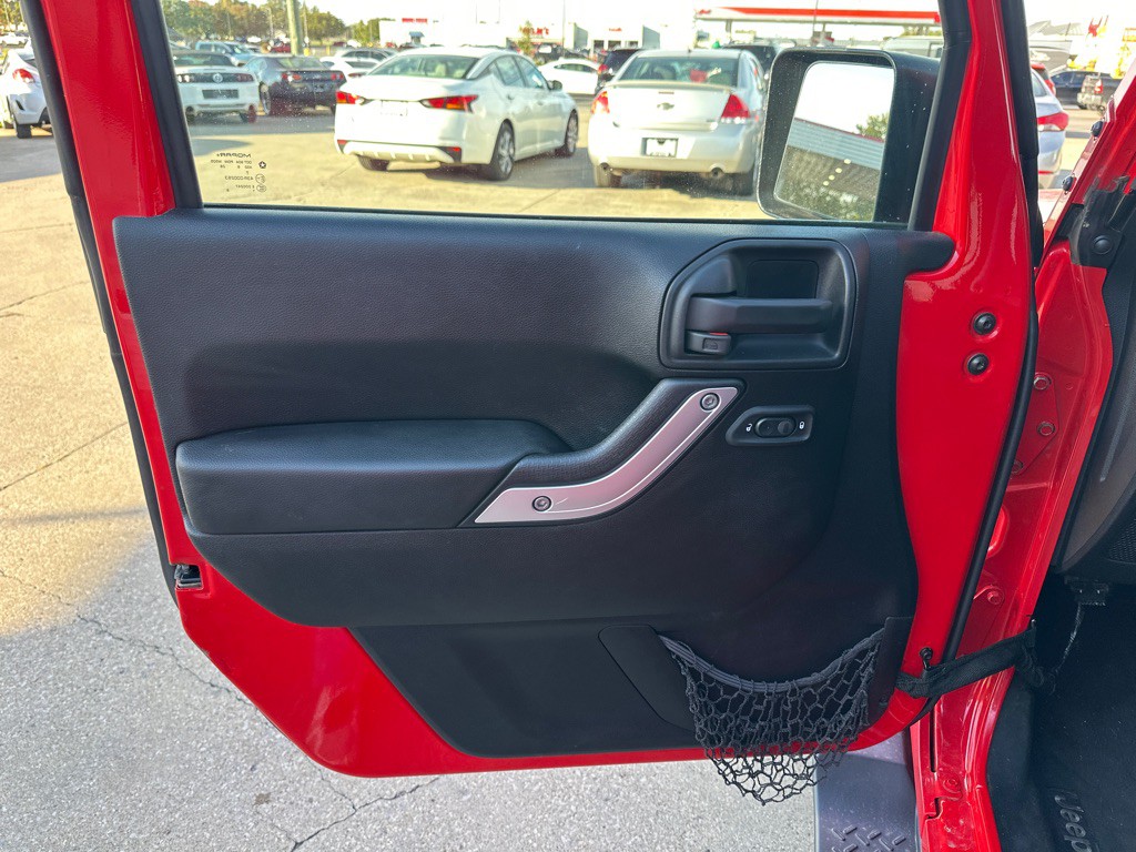 2016 Jeep Wrangler Unlimited Image 8