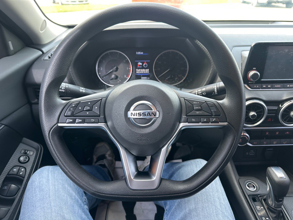 2021 Nissan Sentra Image 10