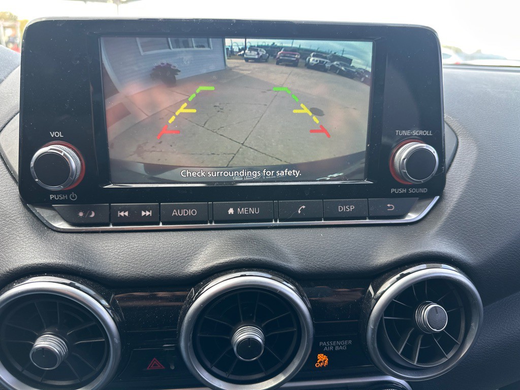 2021 Nissan Sentra Image 13