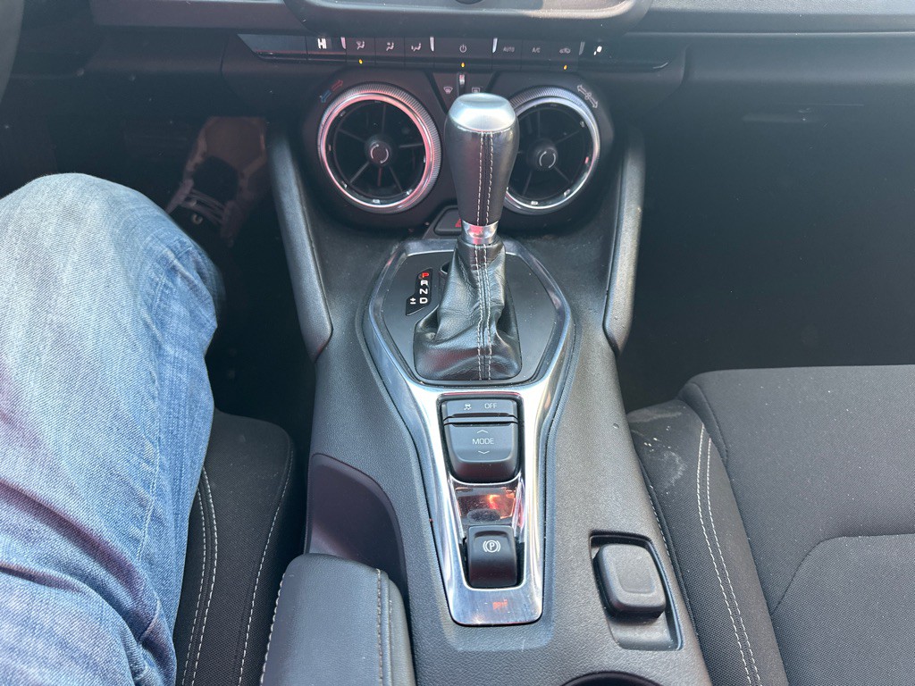 2019 Chevrolet Camaro Image 12