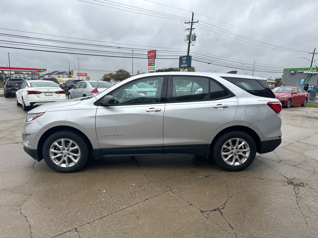 2019 Chevrolet Equinox Image 3