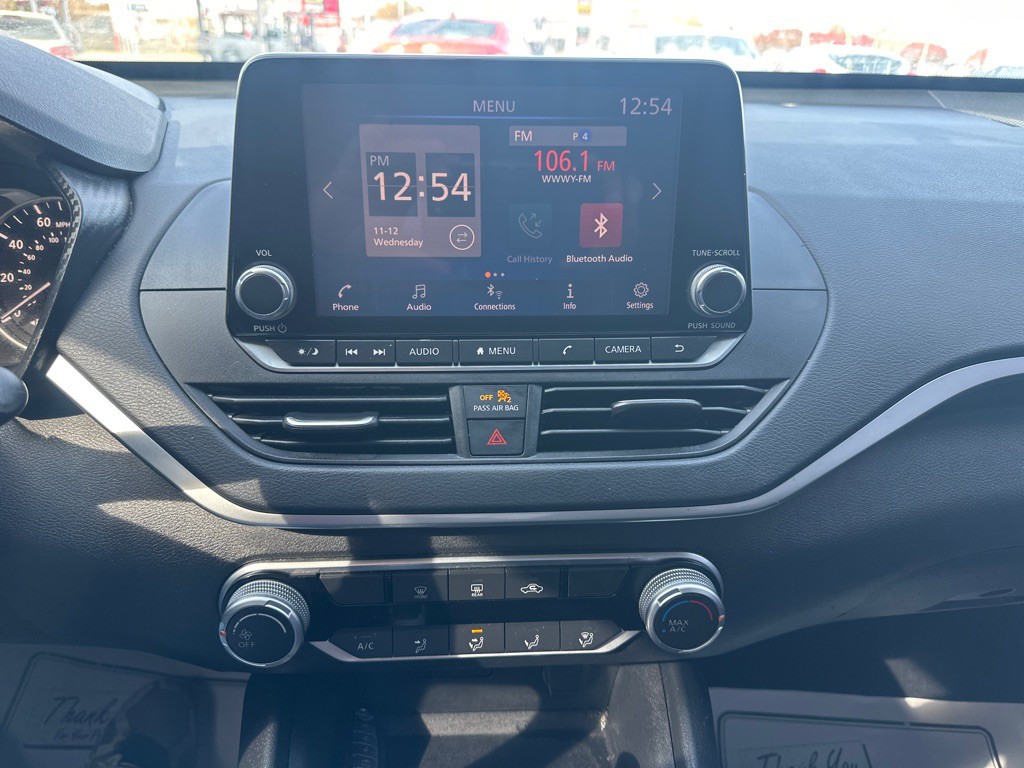 2020 Nissan Altima Image 11