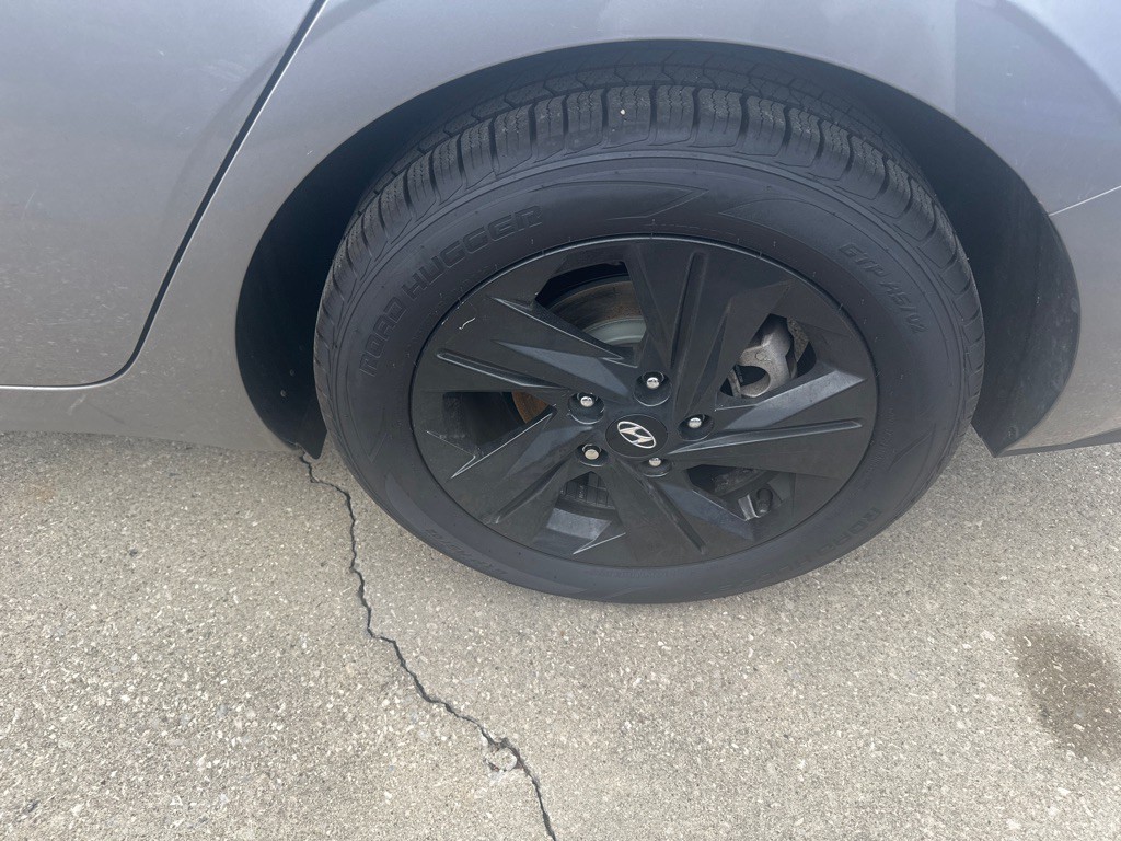 2023 Hyundai Elantra Image 14