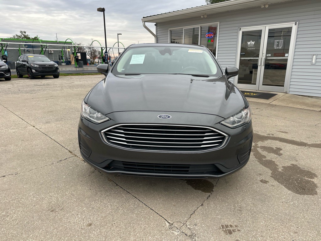 2020 Ford Fusion Image 5