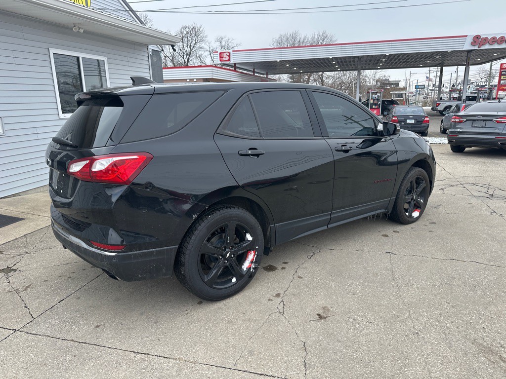 2019 Chevrolet Equinox Image 2
