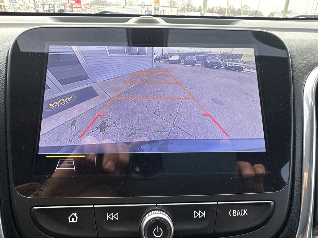 2019 Chevrolet Equinox Image 13