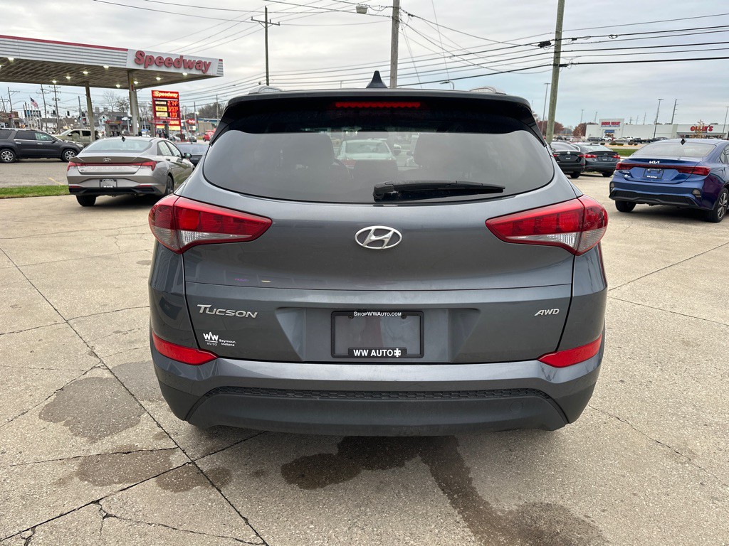 2018 Hyundai Tucson Image 6