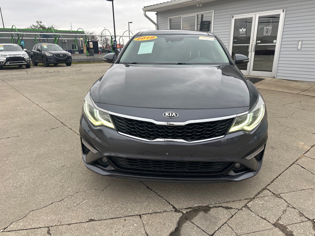 2019 Kia Optima Image 5