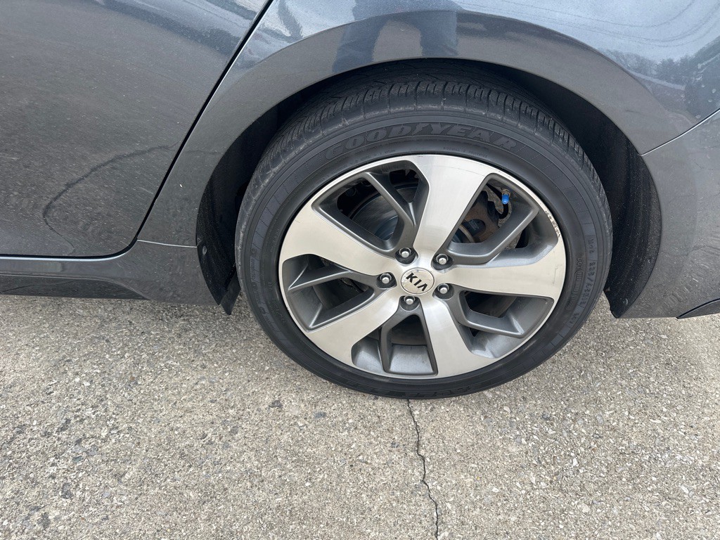 2019 Kia Optima Image 15