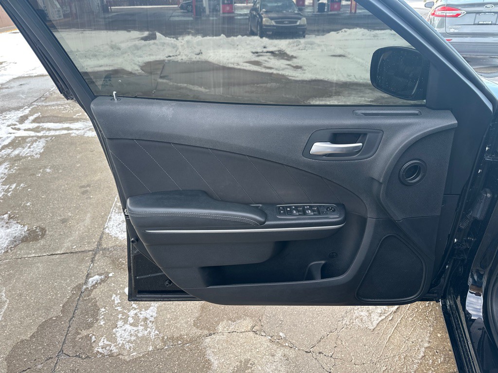 2020 Dodge Charger Image 8