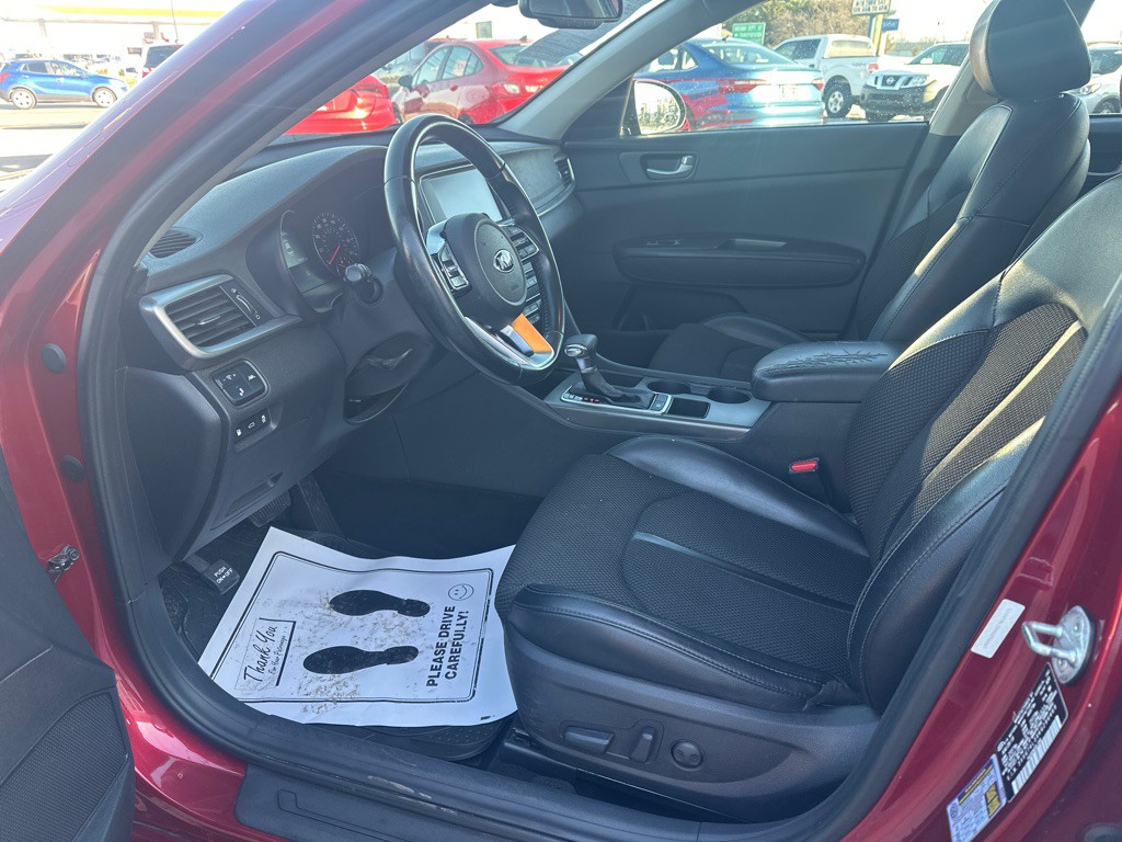 2019 Kia Optima Image 8