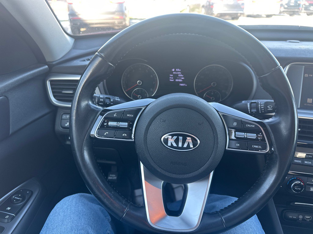 2019 Kia Optima Image 9