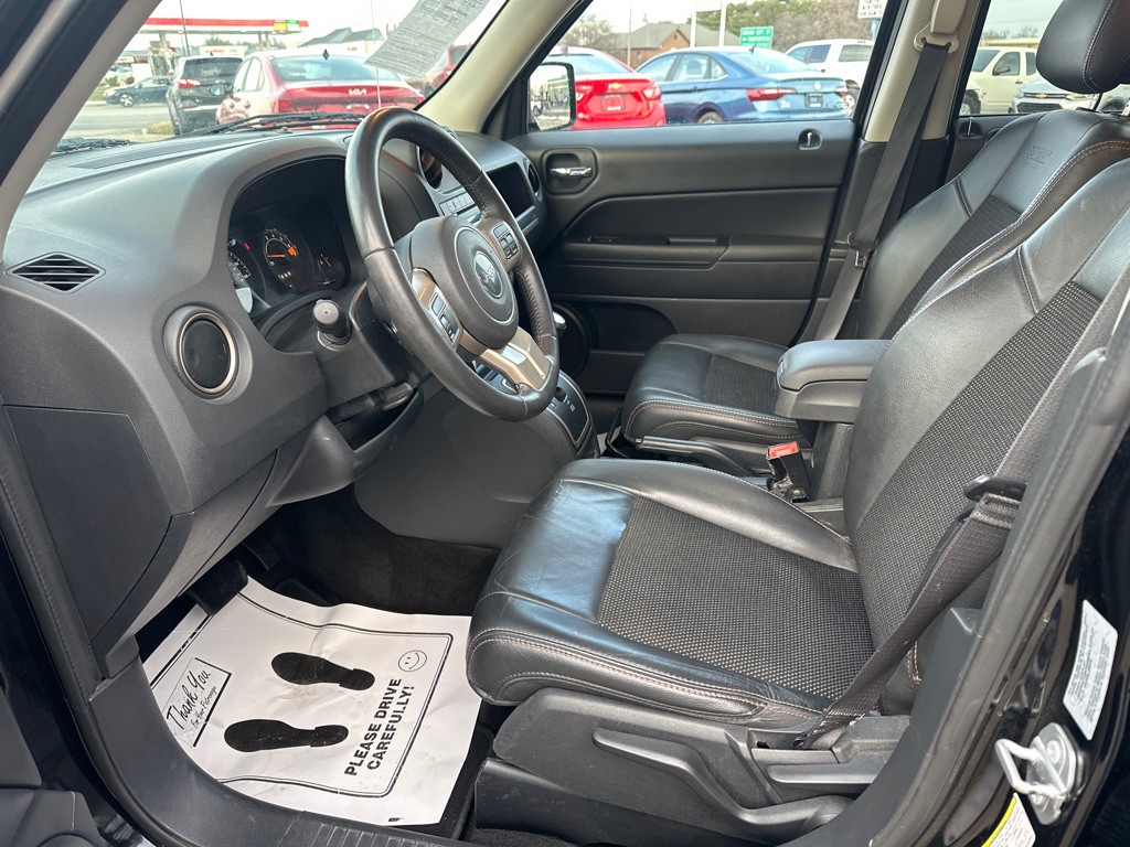 2017 Jeep Patriot Image 9