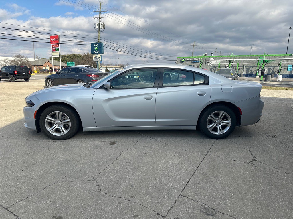 2021 Dodge Charger Image 3