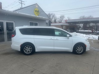 Image for 2021 Chrysler Pacifica Touring L ID: 7153068