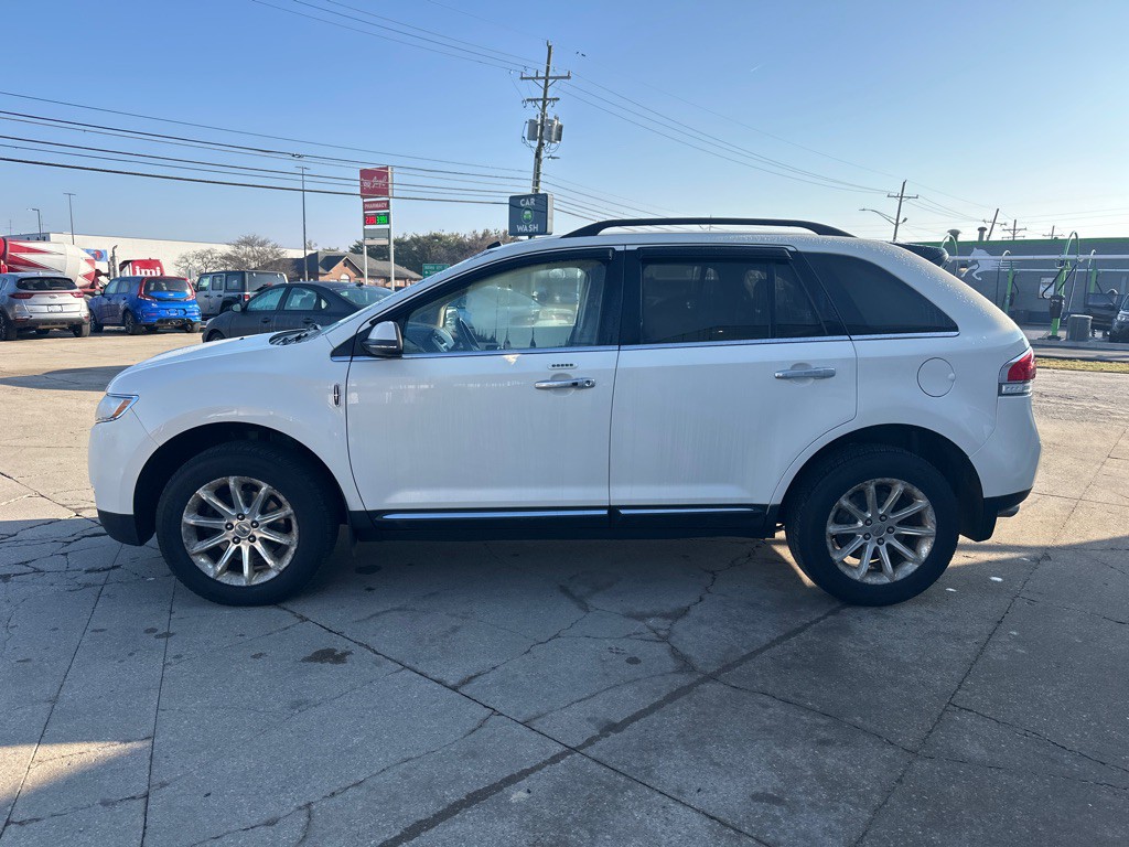 2013 Lincoln MKX Image 3
