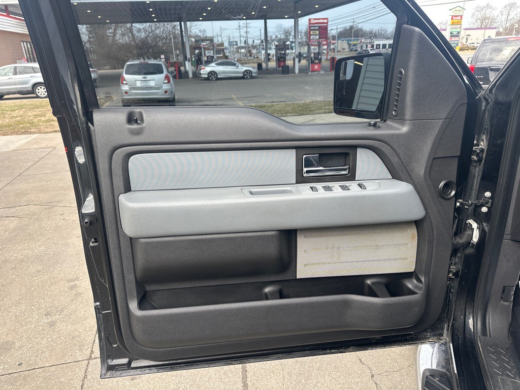 2014 Ford F-150 Image 8