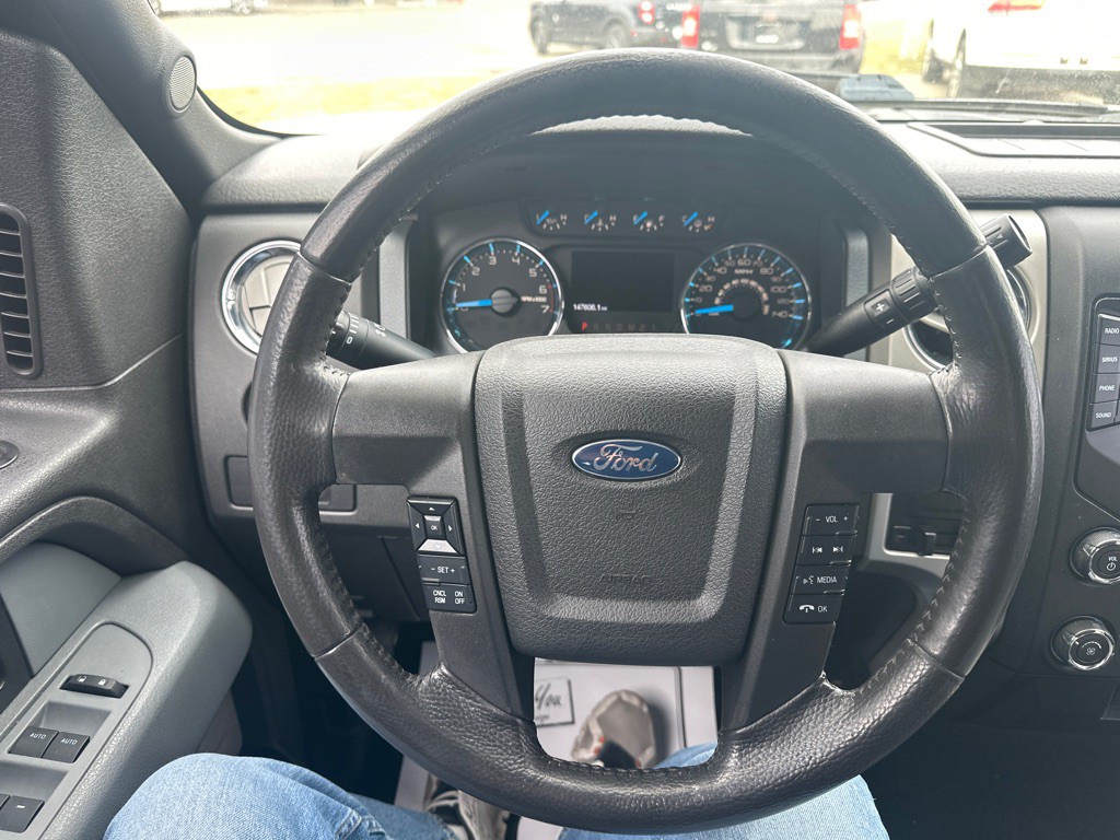 2014 Ford F-150 Image 10