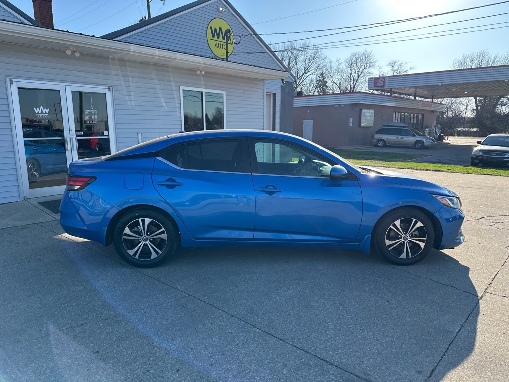2021 Nissan Sentra Image 1
