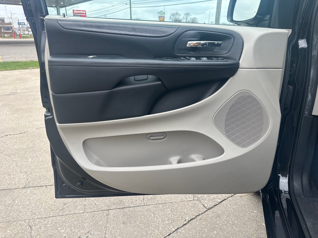 2020 Dodge Grand Caravan Image 9